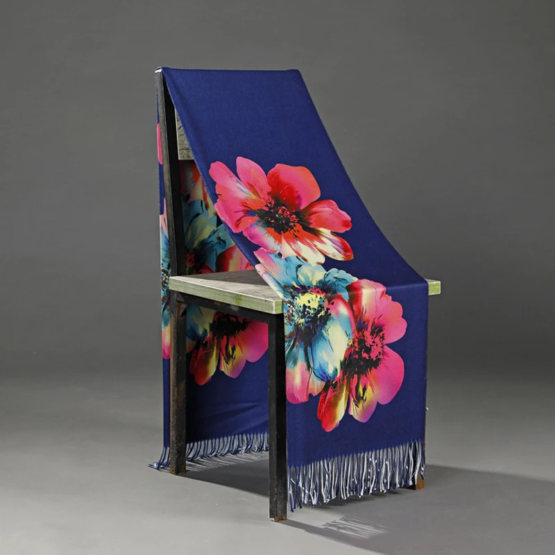 

Ethical Style Fringe Shawl New Vintage Women Floral Spray painting Scarf Wrap 2019 Autumn Winter Retro Travel Sunscreen Shawl