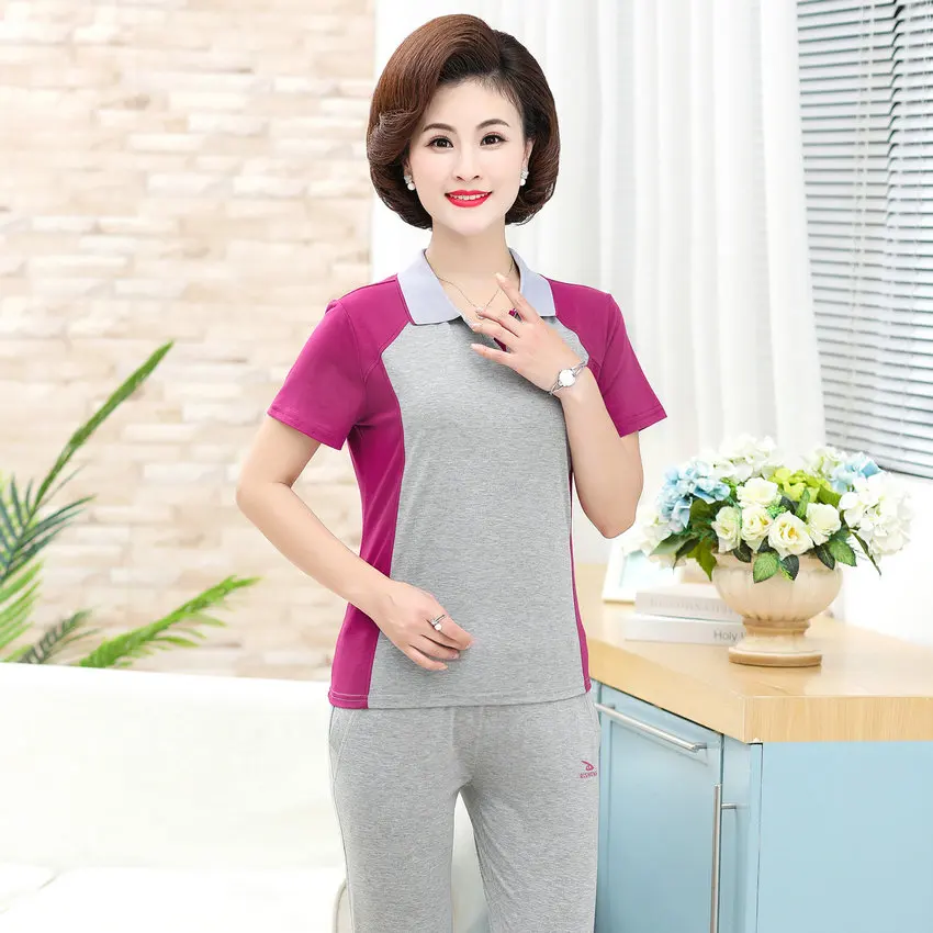 

Summer Women Short Sleeve T-Shirt And Cropped Pant 2 Pieces Suit Set Gray Red Patchwork Cotton Twinset Plus Size Tracksuit 4XL