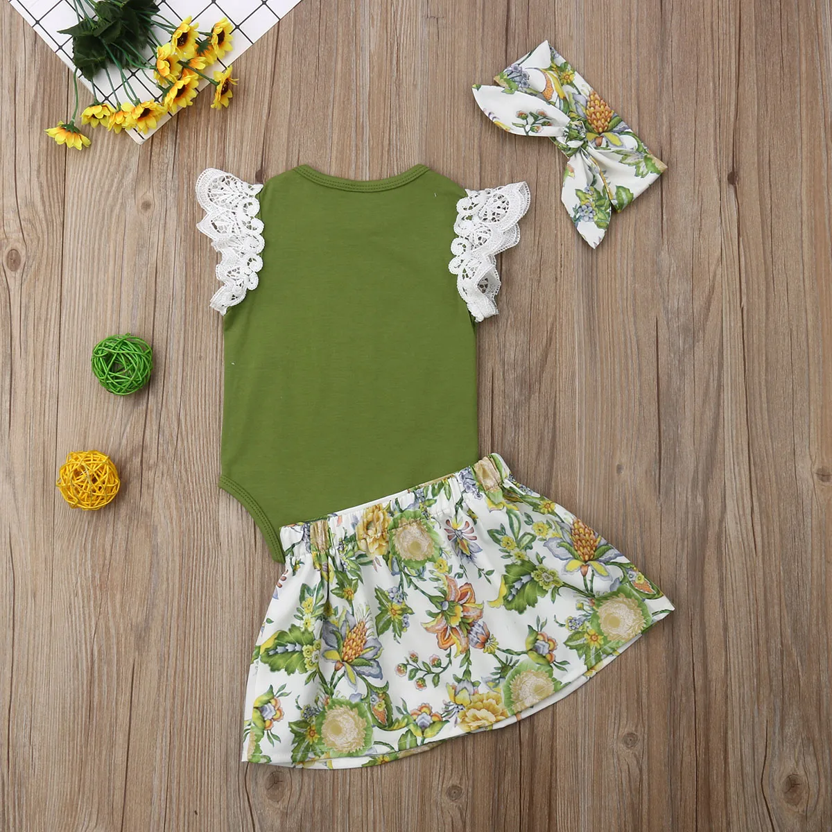 3 шт. кружевные боди с коротким рукавом юбка цветочным принтом и повязка на голову