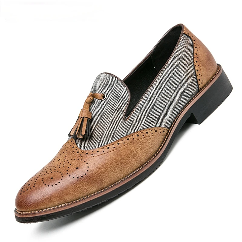 

Semi-formal Leather Shoes for Men Tassel Casual Brogue Flats Carved England Men Dress Shoes Men Loafers Zapatos Hombre