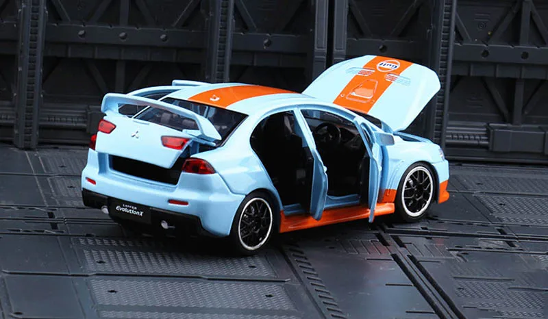 Модель игрушечного автомобиля Lancer EVO X 10 с изображением масла в заливе модель со