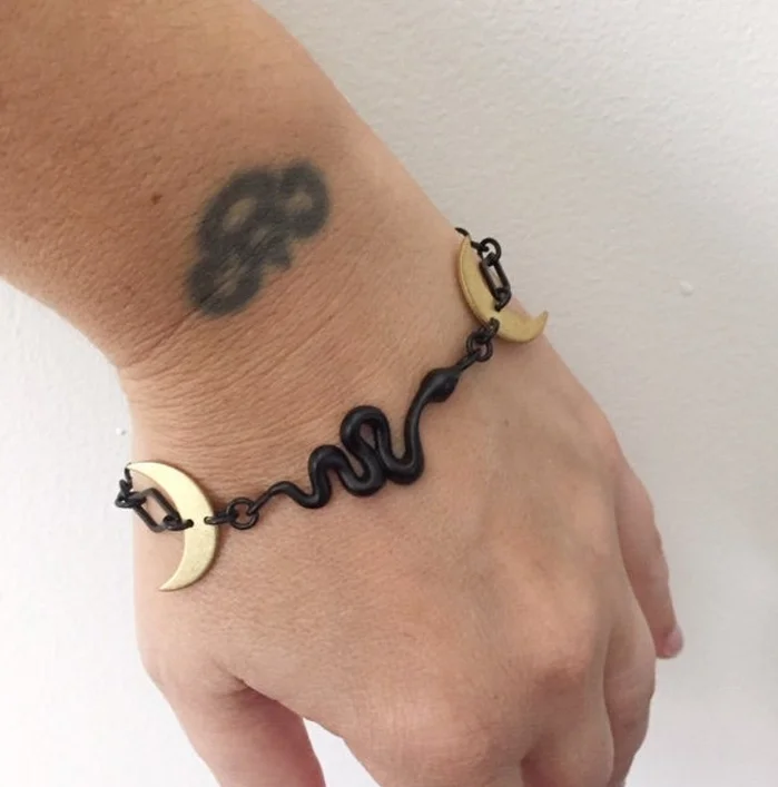 Браслет в виде кобры черный браслет змеи и ведьмы ювелирные изделия регулируемый