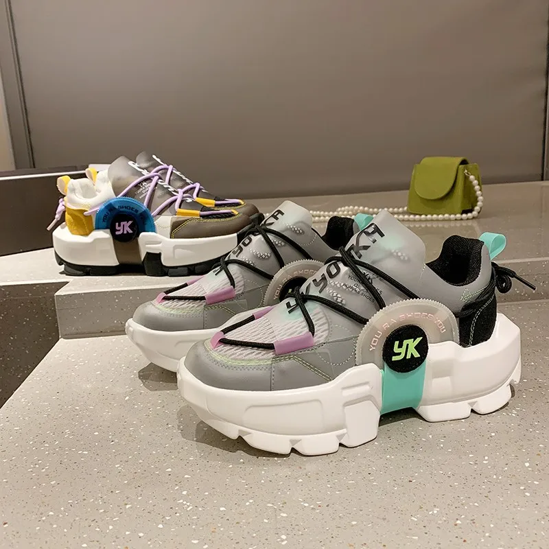 

Дизайнерские кроссовки для женщин 2021 повседневная обувь на платформе женская модная Толстая спортивная женская обувь для тренировок масси...