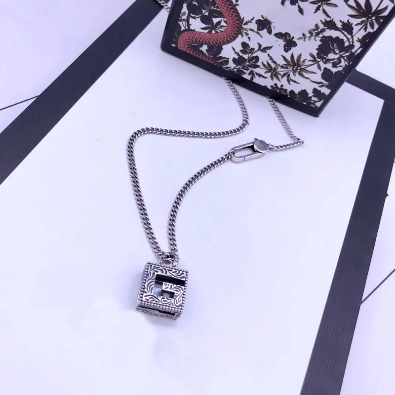 

925 Sterling Silver Square G Necklace Lady Men And Women Couple Hip Hop Retro Trend Necklace Of The Party Gift Send Girlfriend