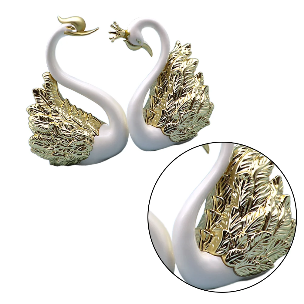 

2 Pcs Swan and Crown Swan Sculpture Creative Cake Figurine Decoration Desktop Adornment Car Ornament (Golden)