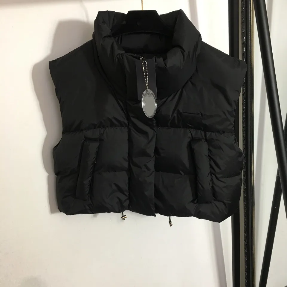 

2021 New Winter Cotton Armor Women's Short Top Sleeveless 90% down jacket Thick vest bread jacket FA-47-220