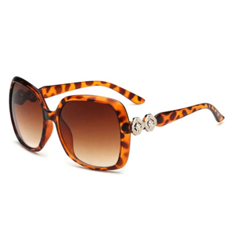 Женские солнцезащитные очки в европейском стиле китайские с узором виде облаков