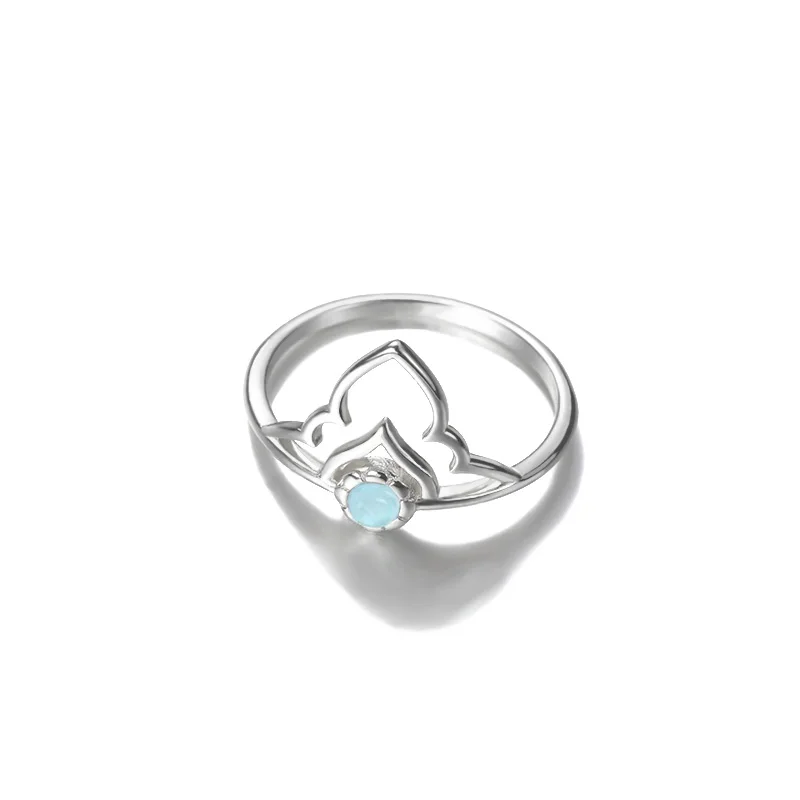 

2021 New Fashion Gold Pale Blue Crown Ring Lady Jewelry Queen's Party Accessories Noble and Elegant
