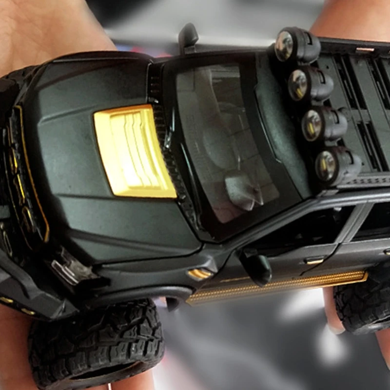 

Model Off-road Vehicle Pull Back Car Six-wheel Realistic Car Creative Toys for Kids Gift 87HD