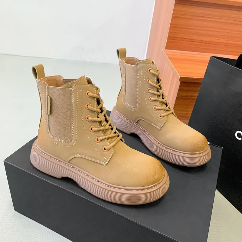 

Женские ботильоны на платформе, кожаные ботинки мартинсы с боковым шнуровкой и круглым носком, зимняя женская теплая обувь в стиле ретро, мотоциклетные ботинки для женщин