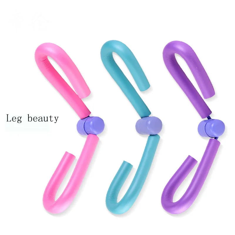 

Folding leg training device, fitness equipment, sporting goods, thigh and calf muscle training leg clamp