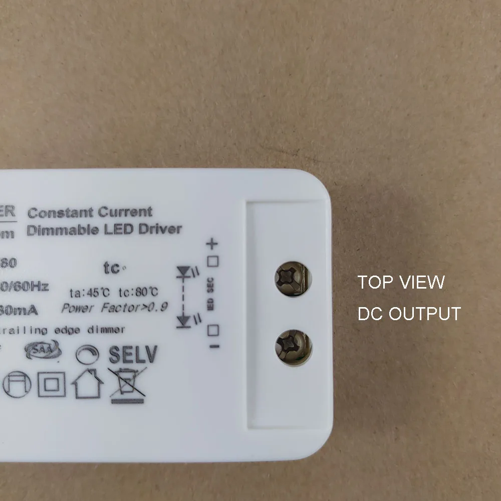 Активный PFC 6W-15W Triac Dimming LED Драйвер Выход 10-25VDC 580mA/600mA для прожектора потолочного светильника.