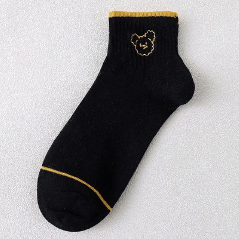 

Socks Women Spring And Summer New Cotton Boat Socks Ladies Cartoon Bear White Fresh Short Tube Low-Cut Women Socks