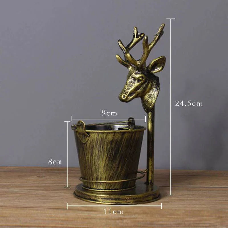 

Retro Wrought Iron Ashtray Creative Crafts Bar Internet Cafe Photography Props Ornaments Metal Gifts Home Decoration Study Desk