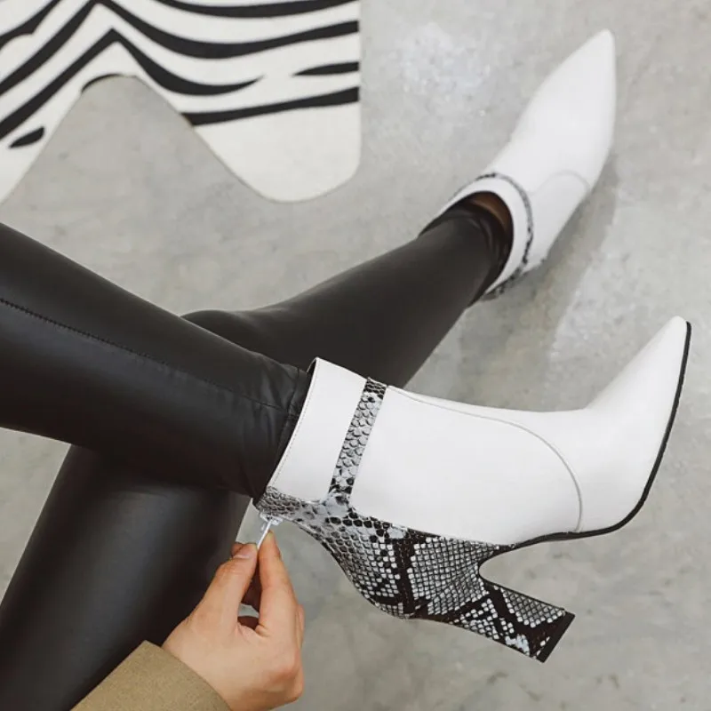 

Fanyuan Boots Plus Size 32-48 Office Lady Ankle Boots Fashion Snake Print Sexy Pointed Toe Winter Warm Fur High Heel Shoes Women