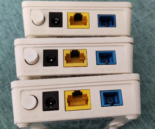 10 шт. б/у Epon ONU HG8010H ftth волоконно оптический маршрутизатор ont версия 15 17 года без
