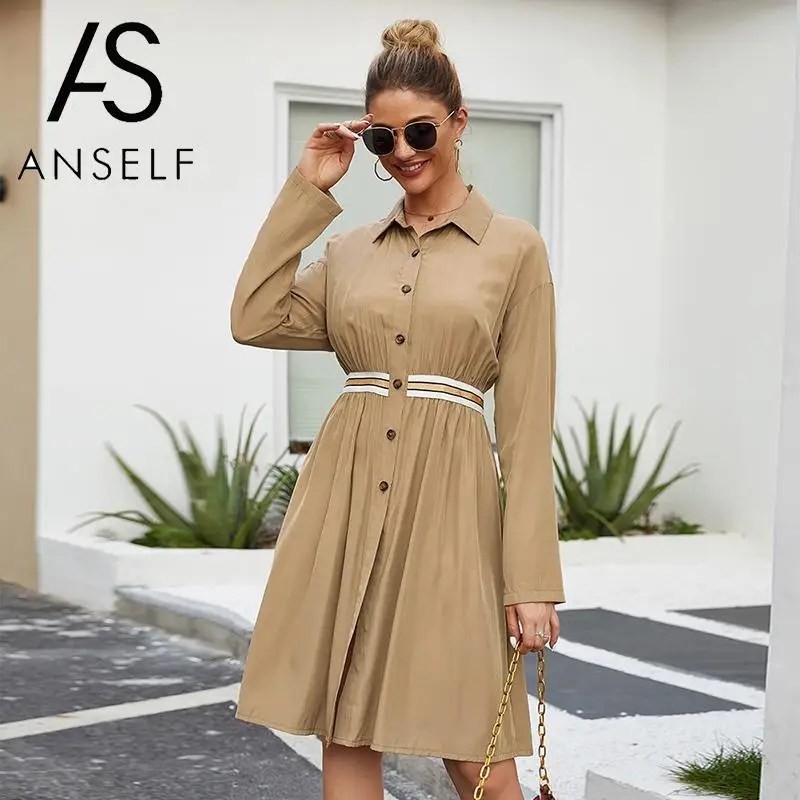Женское короткое платье однотонное осеннее рубашка с отложным воротником и