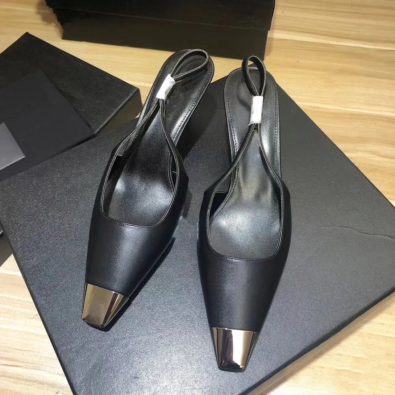 

Black High-Heeled For Women Sandals Leather Niche Square Head Patent Fine Single Shoes Temperament
