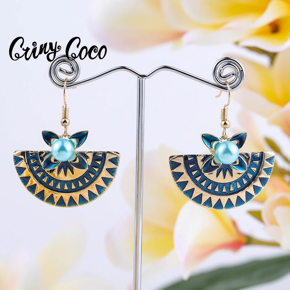 

Cring Coco Unusual Earrings Female Hawaiian Drop Hanging Earrings Trend Enamel Fan Pearl Earring Pendant Jewelry for Women 2021