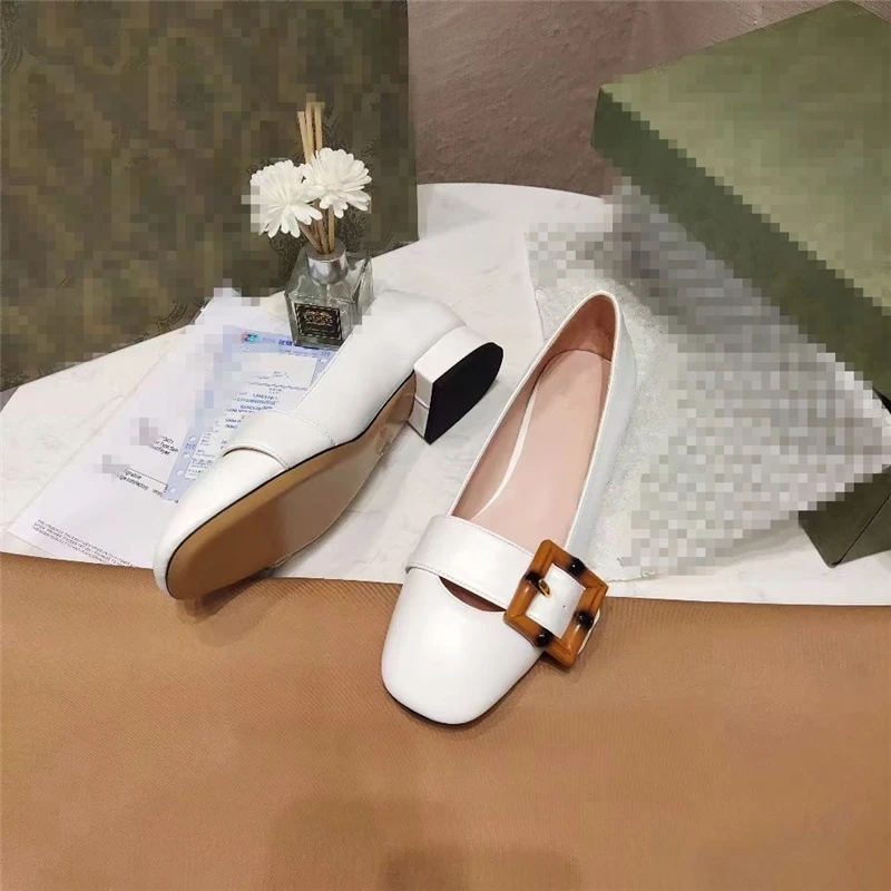 

2022 spring and autumn new style women's flat shoes in Europe and America