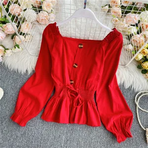 Женская блуза с квадратным вырезом, длинным рукавом и поясом