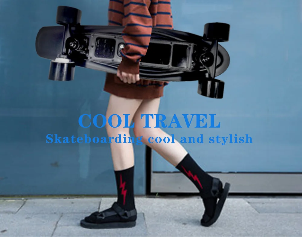 4-колесный Электрический скейтборд 350 Вт 20 км/ч с сертификатом CE Rohs внедорожный |