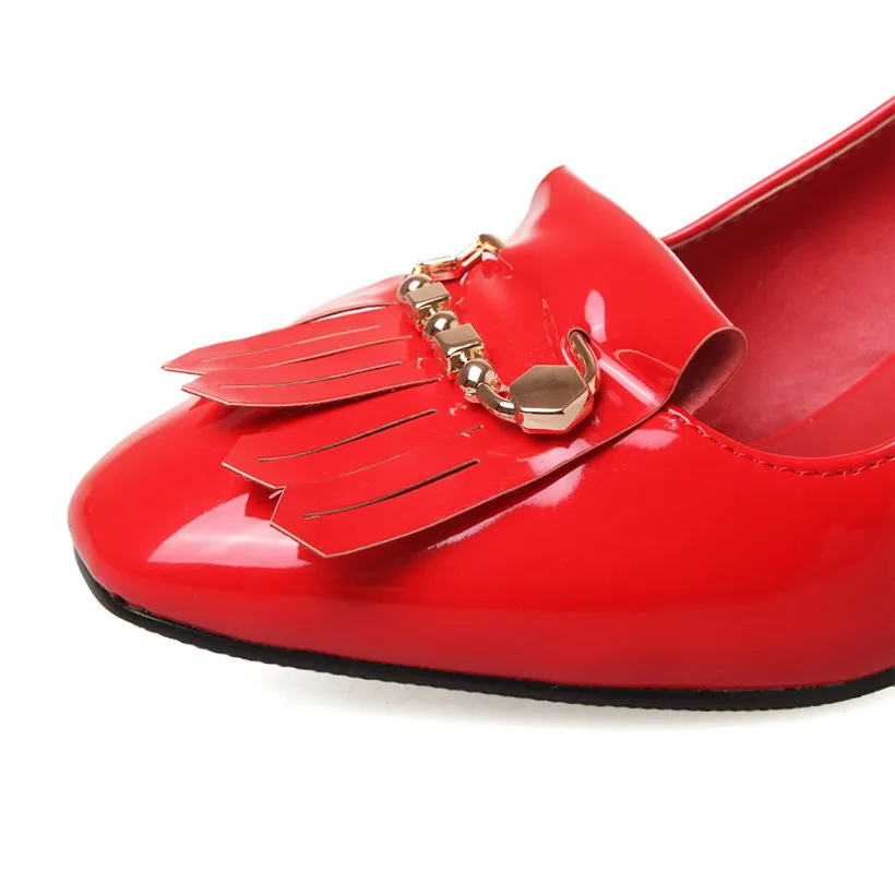 Милые весенние женские туфли-лодочки с квадратным носком на высоком блочном