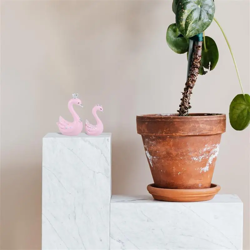 

2Pcs Resin Swan Decoration Wedding Swan Craft DIY Swan Ornament Car Adorn