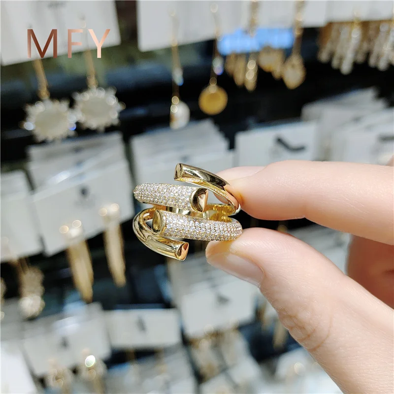 

MiFeiYa Exaggerated Metal Zircon Cross Gold Color Open Rings For Woman Korean Fashion Jewelry Gothic Party Girl's Unusual