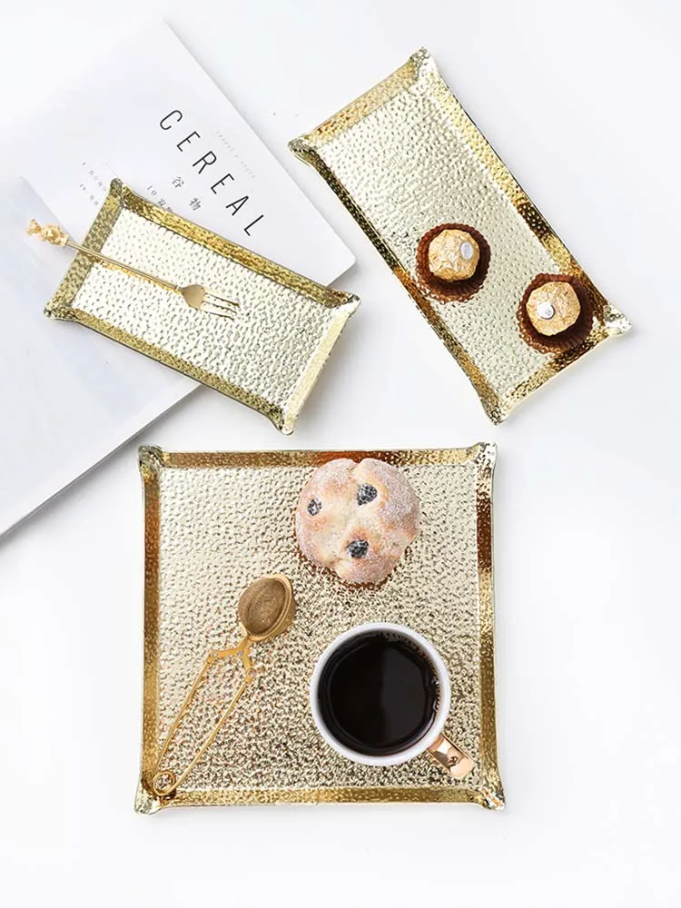 

Metal Storage Tray Hammered Rectangle Fruit Dessert Plate Desktop Jewelry Aromatherapy Cosmetic Display Stand Home Decor Gifts