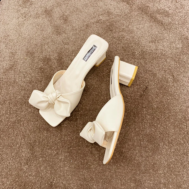 

Butterfly-Knot Med Slippers Women Summer Shoes Heeled Mules Slides Pantofle Square heel Low Platform On A Wedge High 2021 Soft