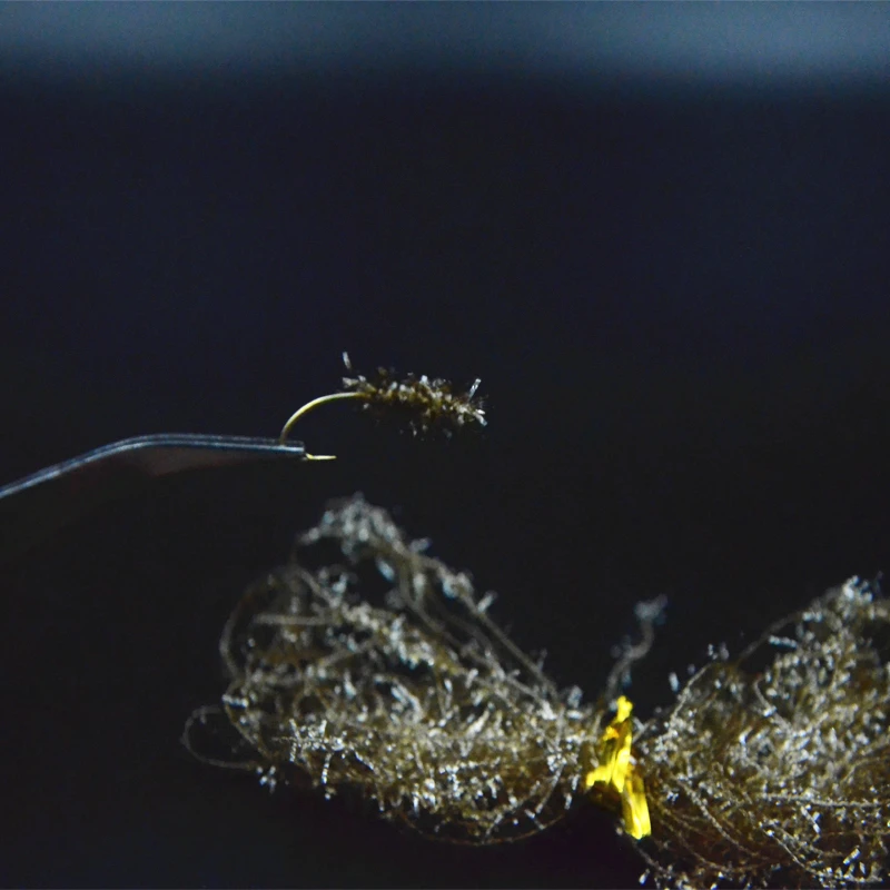 Набор для подвязки мушек 12 цветов мишура кактус шениль средний хрусталь всего 48 м