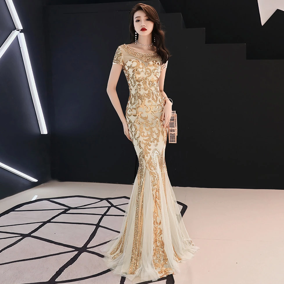 Modern Chinese Traditional Wedding Dress Mermaid Cheongsam Sexy Perspective Mesh Sleeveless Qipao Embroidery Gold Brocade Gown |