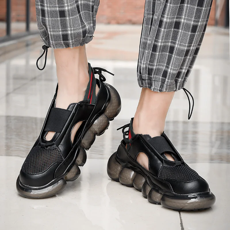

2021 New Men Beach Sandals Black Leather Man Roman Sandals Outdoor Men Beach Casual Shoes Brand Designer Gladiator Sandals Mens