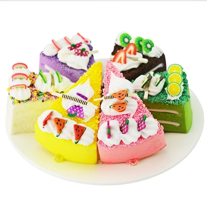 

Fake Bread Decoration, Triangle Bread, Food Props, New Fake Fruit Cake 7cm Simulation Cake Model, DIY Home Christmas Decorations