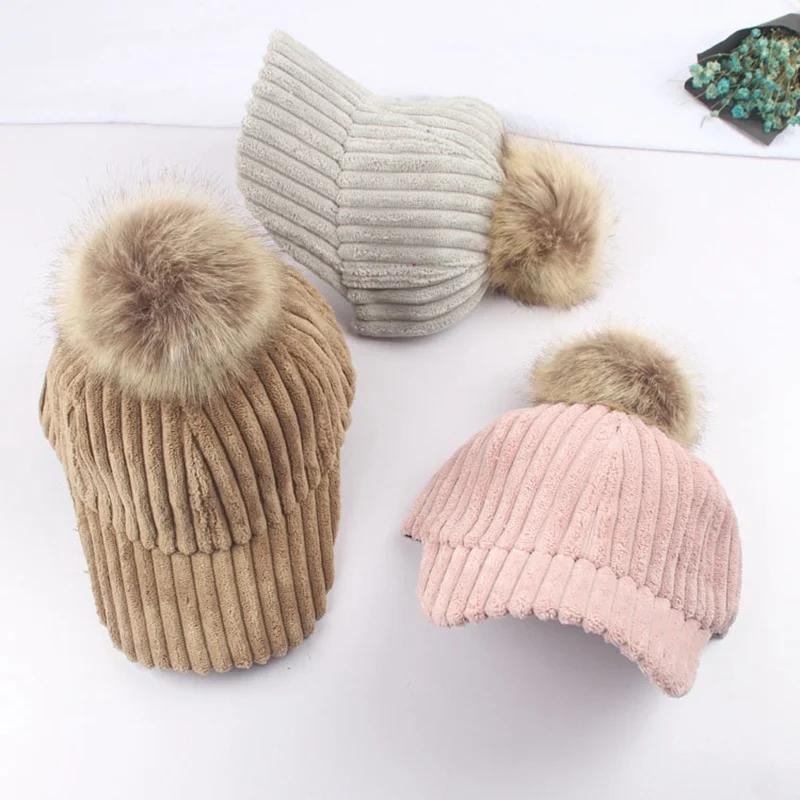 Детская Вельветовая шапка с помпоном теплая для мальчиков и девочек на осень