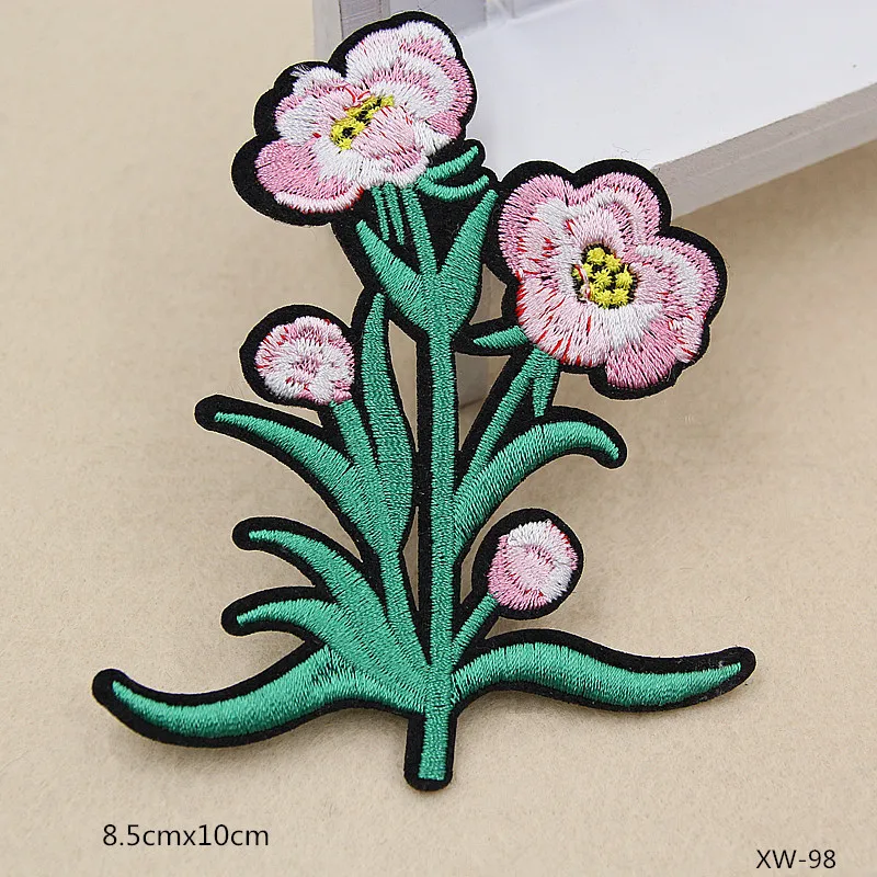 GUGUTREE вышивка нашивки в виде розы цветок патчи значки аппликации для одежды XW-141 |