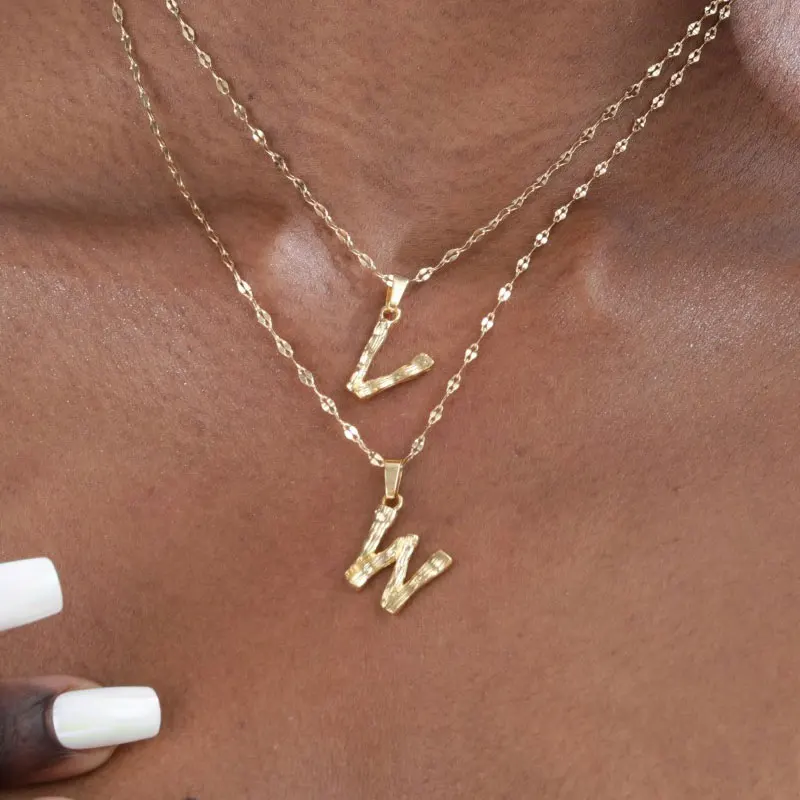 A-Z колье с подвеской в виде буквы для женщин Jewlry Рождественский подарок губ форме