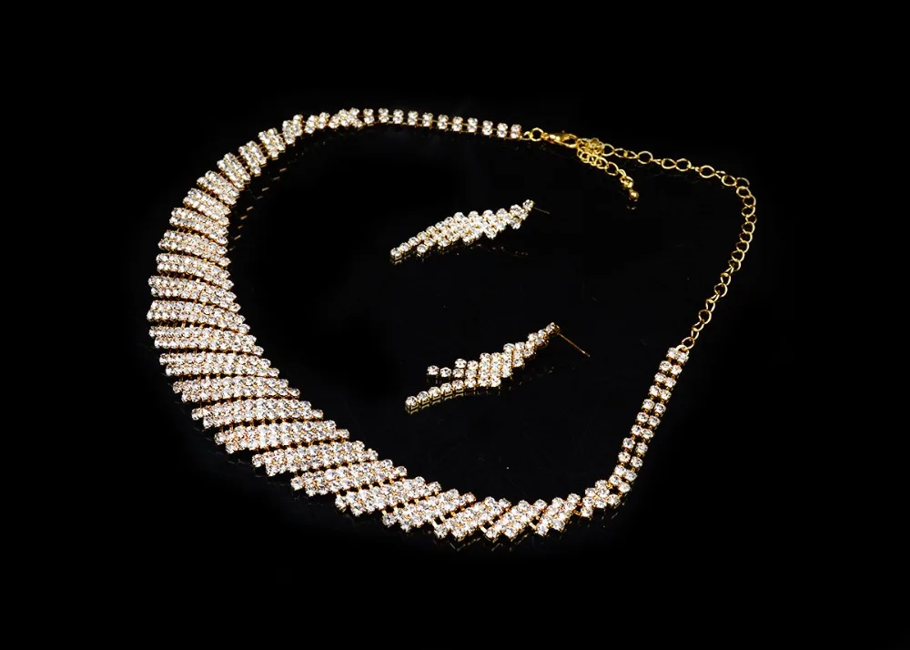 

2021 Vintage Crystal Bridal Wedding Jewelry Sets African Beads Gold Color Rhinestone Women Necklace Sets Engagement Jewelry
