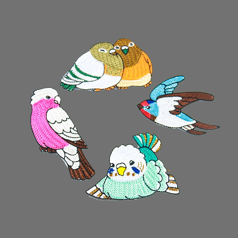 

Cartoon Lovely Bird Color Parrot Patches Embroidered for Clothing Iron on Clothes Children Kid Applique Sew Stickers Badges