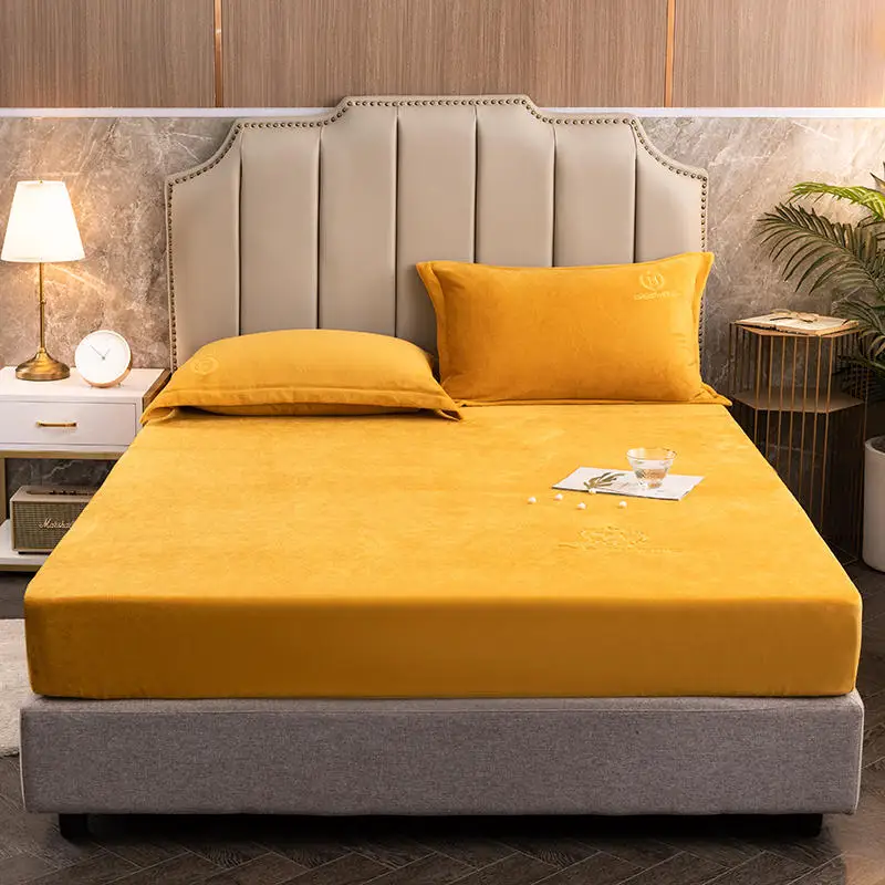 

1 pc Flannel Mattress Cover With Elastic Queen King Size Bedding Yellow Color Plain Dyed Simple Style Double Bed Protection Pad