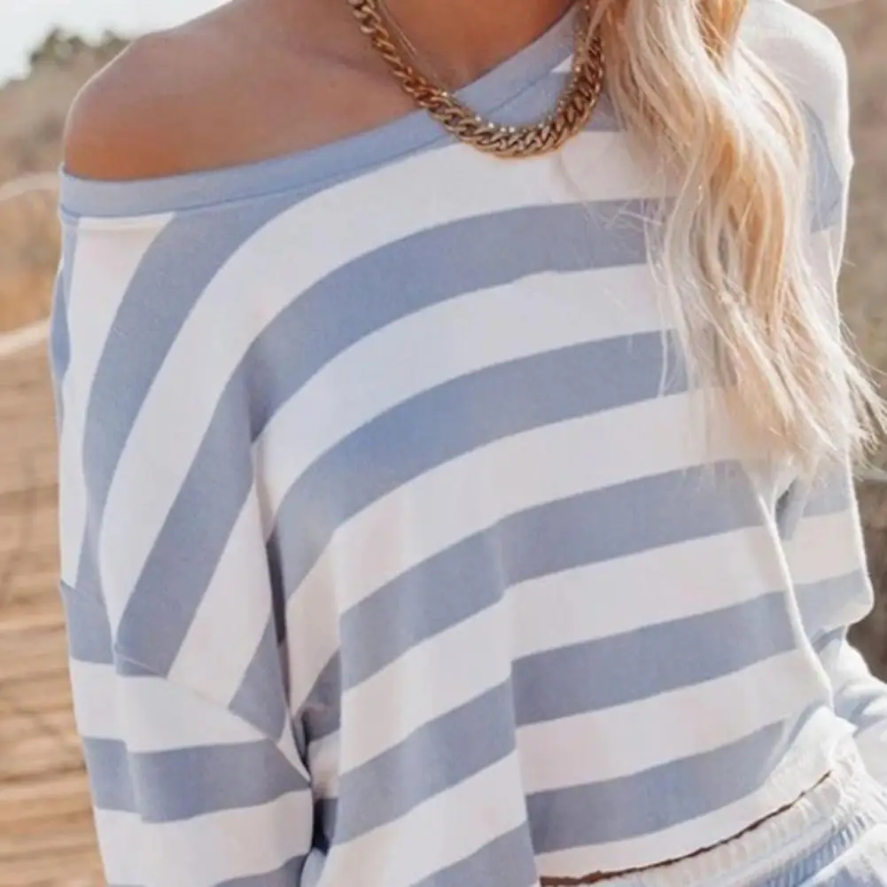 

1 Set Women Outfit Horizontal Stripes Drawstring Lady Round Neck Long Sleeve Sweatshirt Shorts Set for Daily Wear