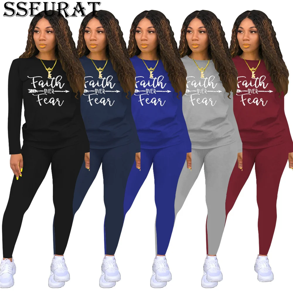 

Женский комплект из 2-х предметов SSEURAT, Осенний повседневный комплект из топа с длинным рукавом и круглым вырезом и брюк с буквенным принтом, ...