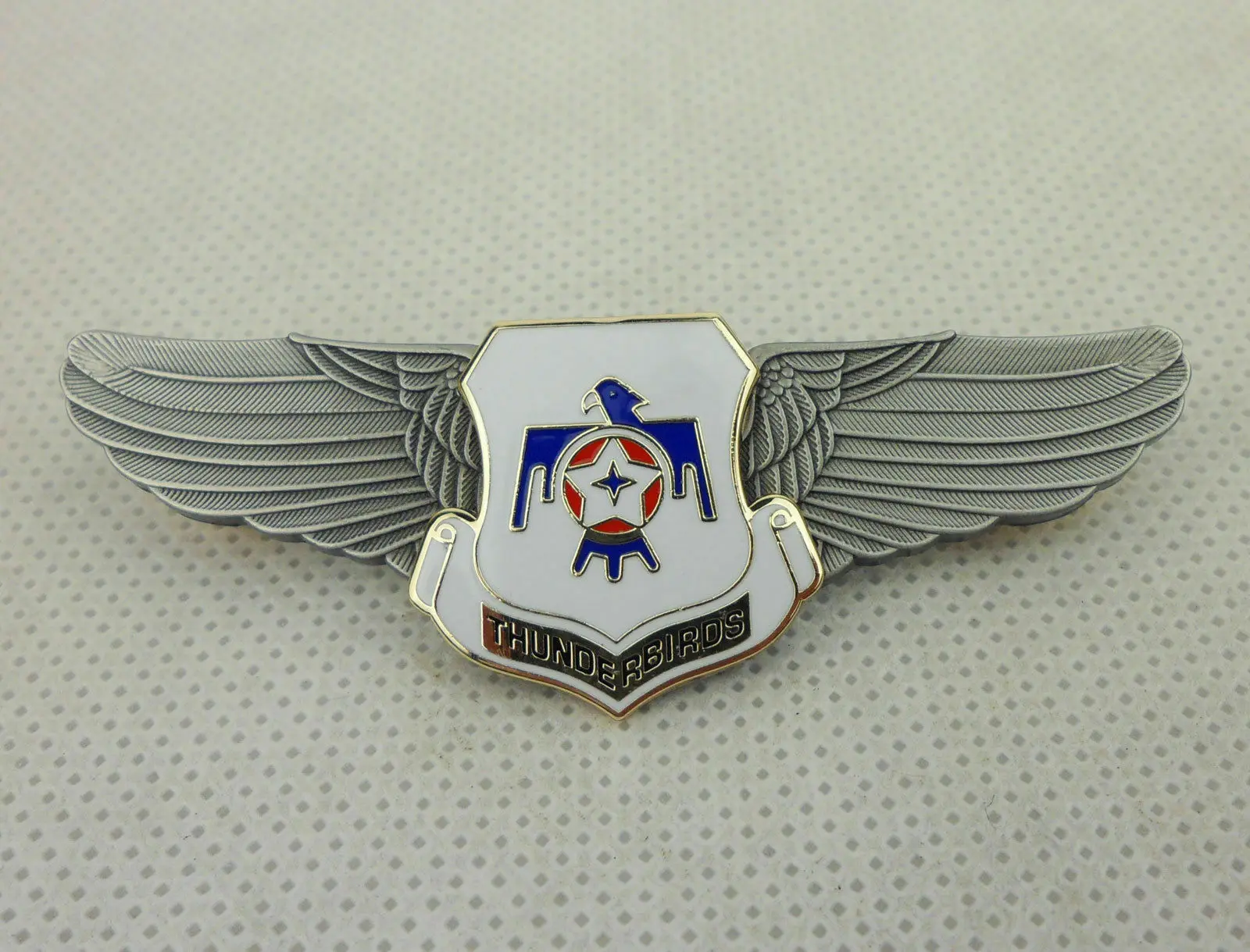Tomwang201. WW2 армии США воздушных сил THUNDERBIRDS значок WINGS PIN Униформа военной
