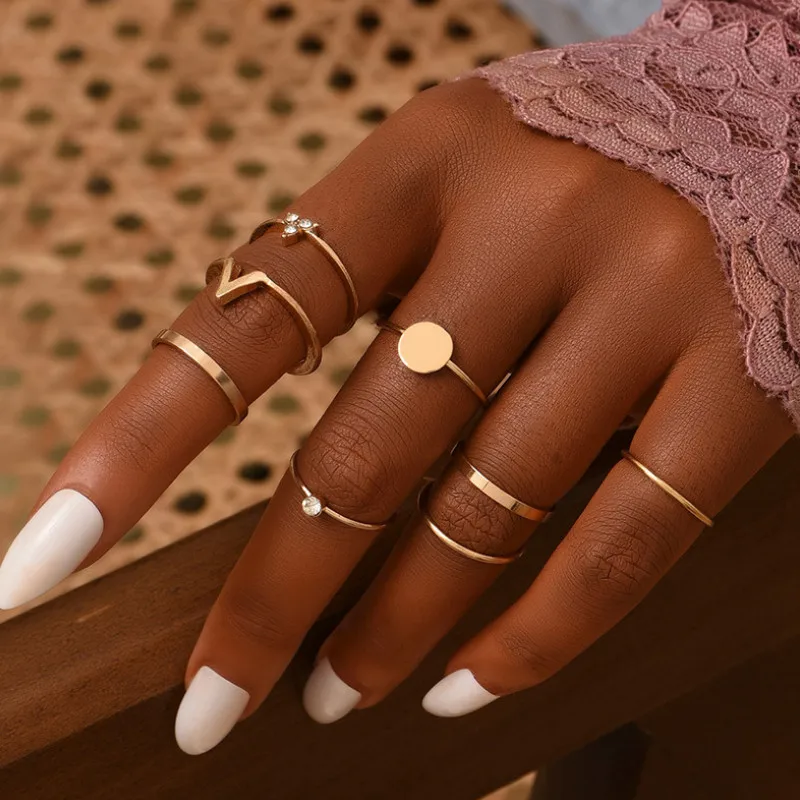 

New Trendy 8 Pcs/Set Retro Triangle Joint Ringgeometric Alloy Ring Set for Women Girls Jewelry