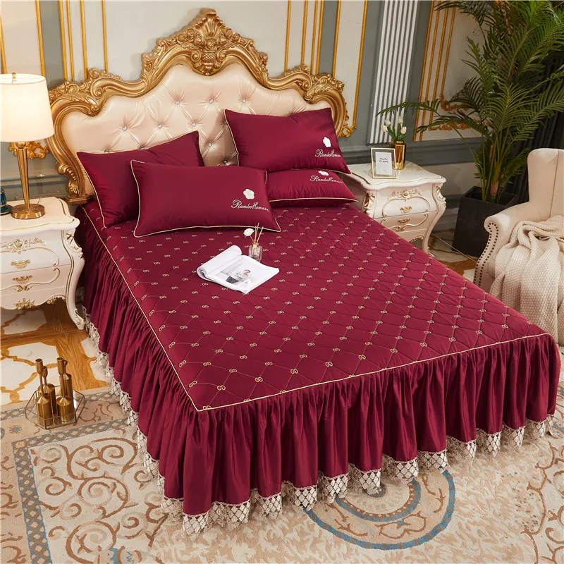 

3pcs 150X200cm/180x200cm/200x220cm Quilted egyptian cotton lace edge Bed spread Bed cover set Mattress Cover couvre lit