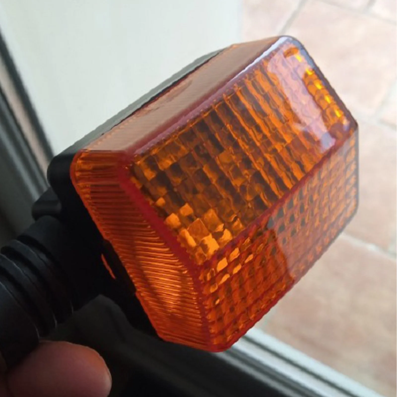 

Motorcycle Indicator Blinker Lamp Amber For Honda CBT125 Turn Signal Light Moto Flashing Professional Accessories Motor Parts