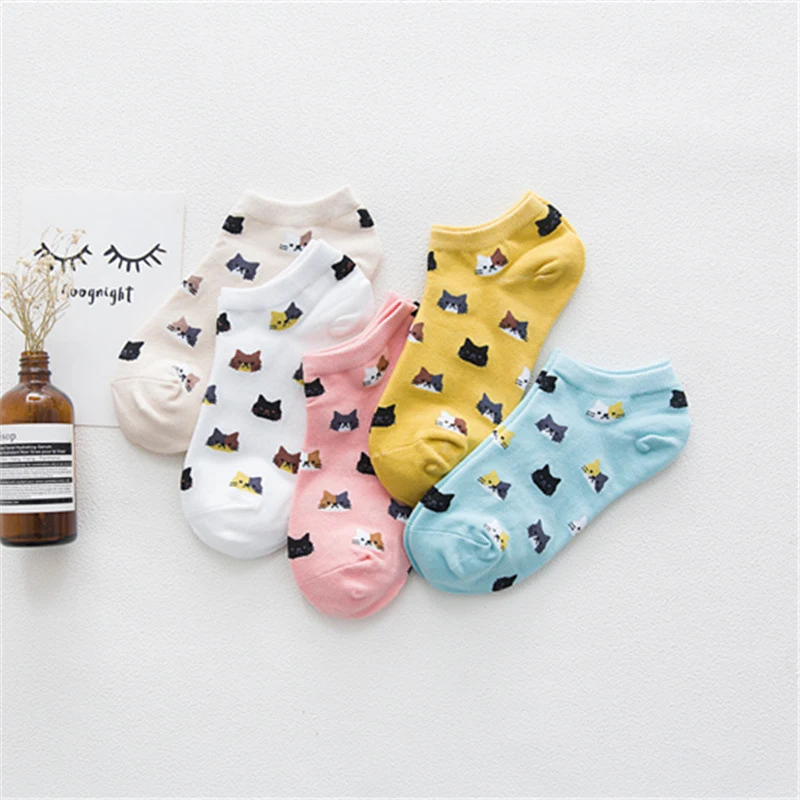 

5Pairs Fashion Female Casual Cotton Girl Ankle SocksCartoon Animal Cat Bear Stripe Five Stars Short Sock Women Cute Funny Socks