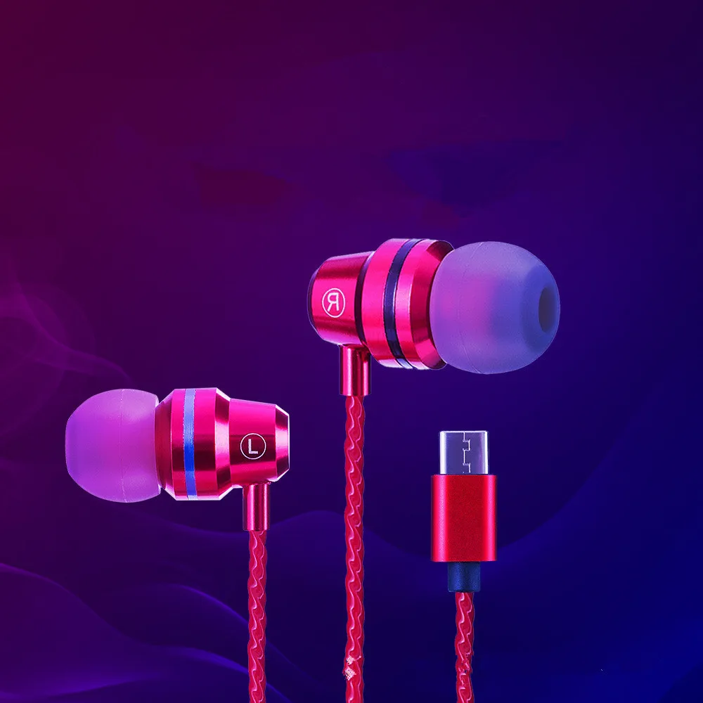 Наушники-вкладыши с динамическим драйвером и микрофоном в металлическом корпусе