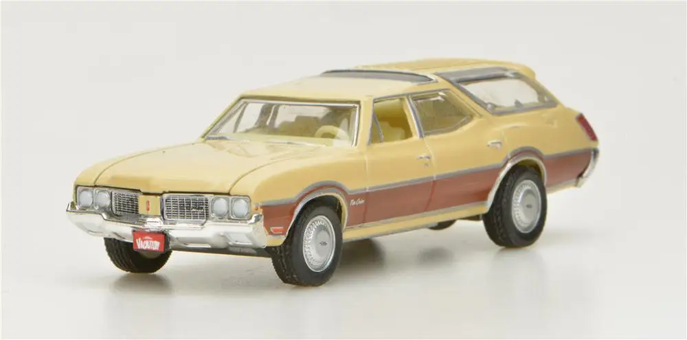 1: 64 1970 Oldsmobile Vista Cruiser модель автомобиля из сплава
